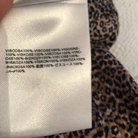 Silvian Heach Italian Leopard Print Long Sleeve Blouse_ Authentic Italian Design - Picture 7 of 9